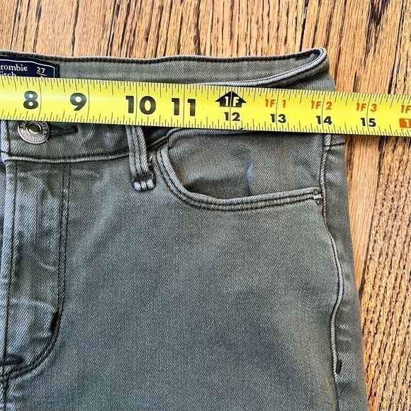 Abercrombie & Fitch Jeans Size 27 / 4 Reg Womens Harper Super Skinny Green Denim - Picture 7 of 9